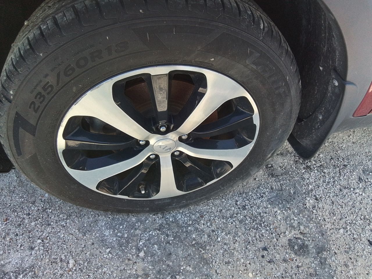https://f005.backblazeb2.com/file/img-partshotlines-com/Inventory/EX441/Vehicle/247381_06.jpg