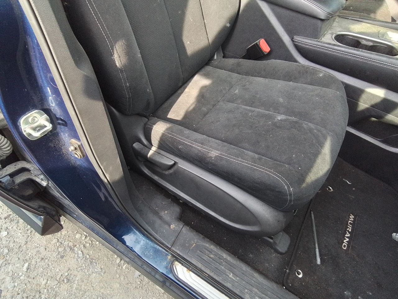 Vehicle/247390_11.jpg