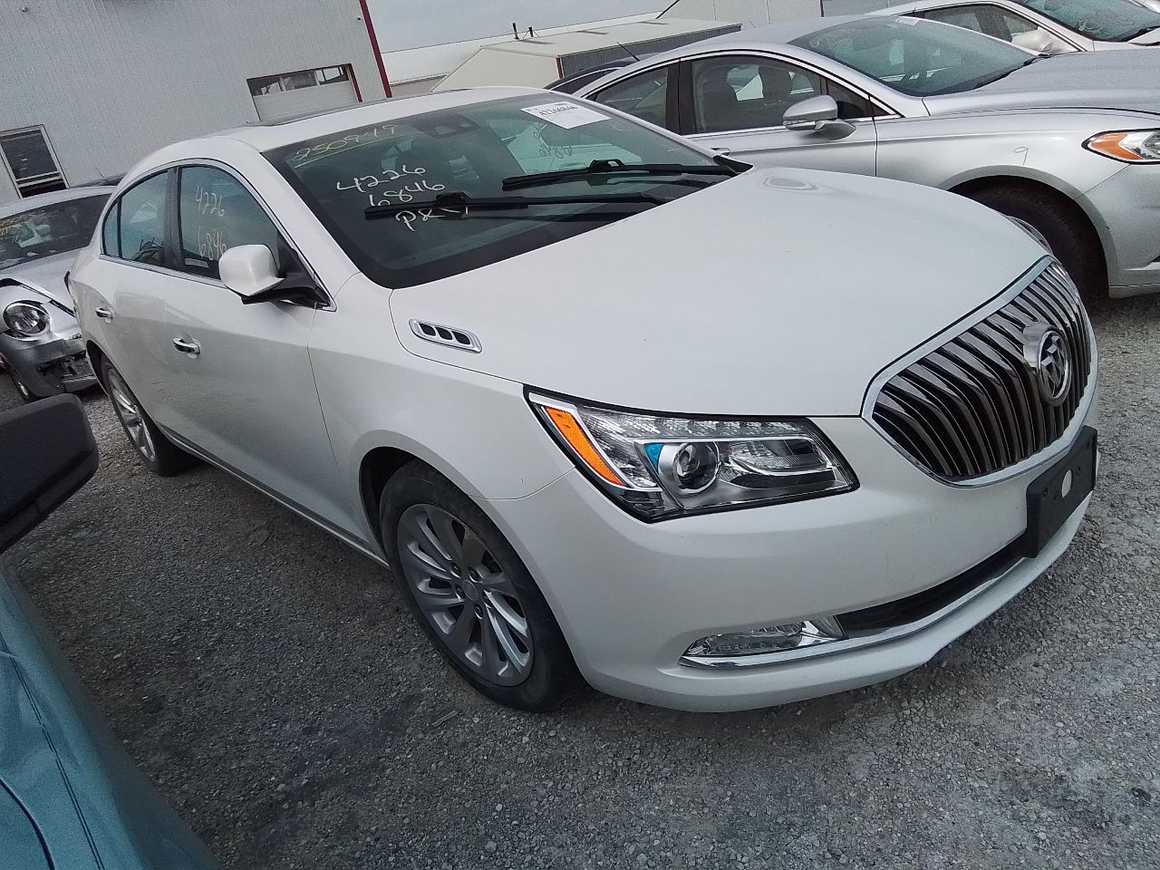 Vehicle/247401_04.jpg