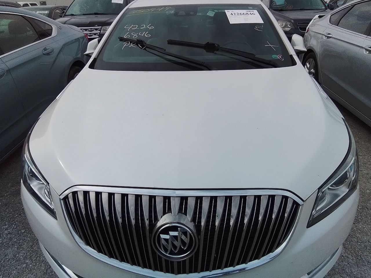 Vehicle/247401_07.jpg