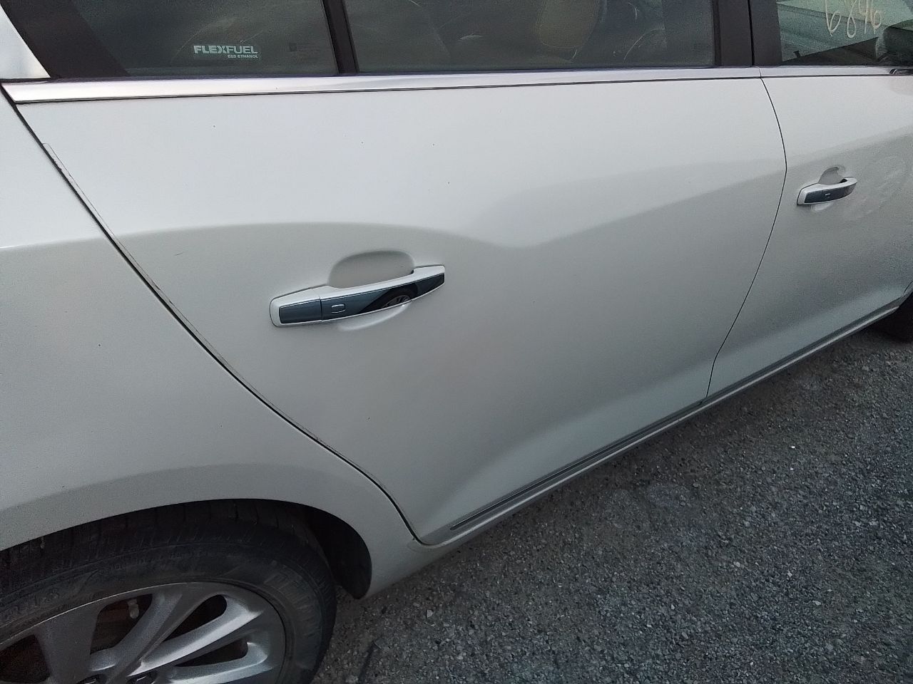 Vehicle/247401_10.jpg