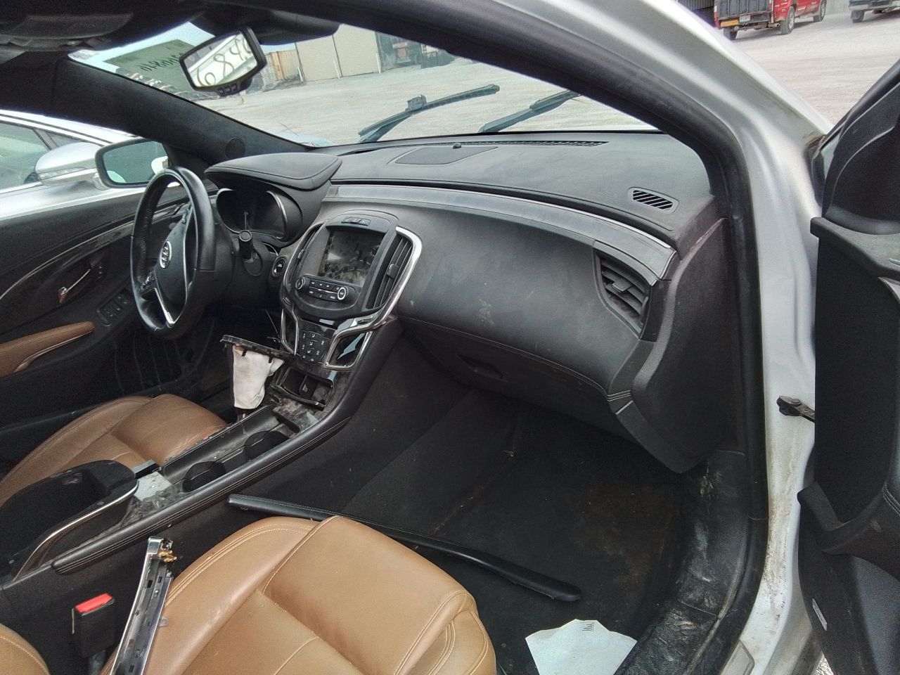 Vehicle/247401_12.jpg