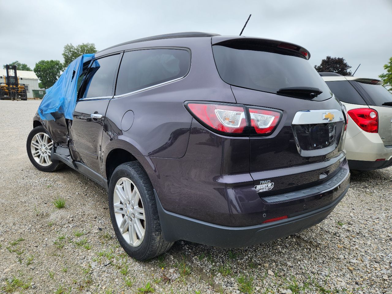 Vehicle/247438_02.jpg