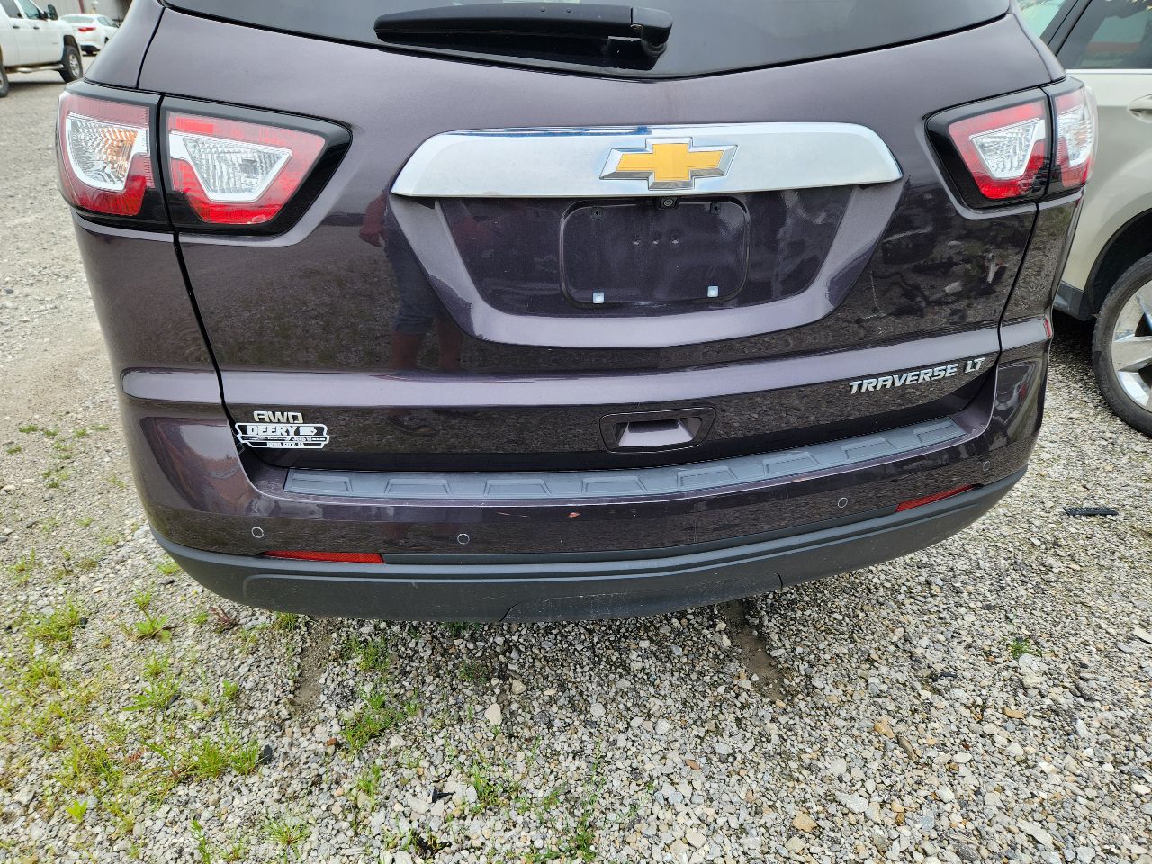 Vehicle/247438_14.jpg