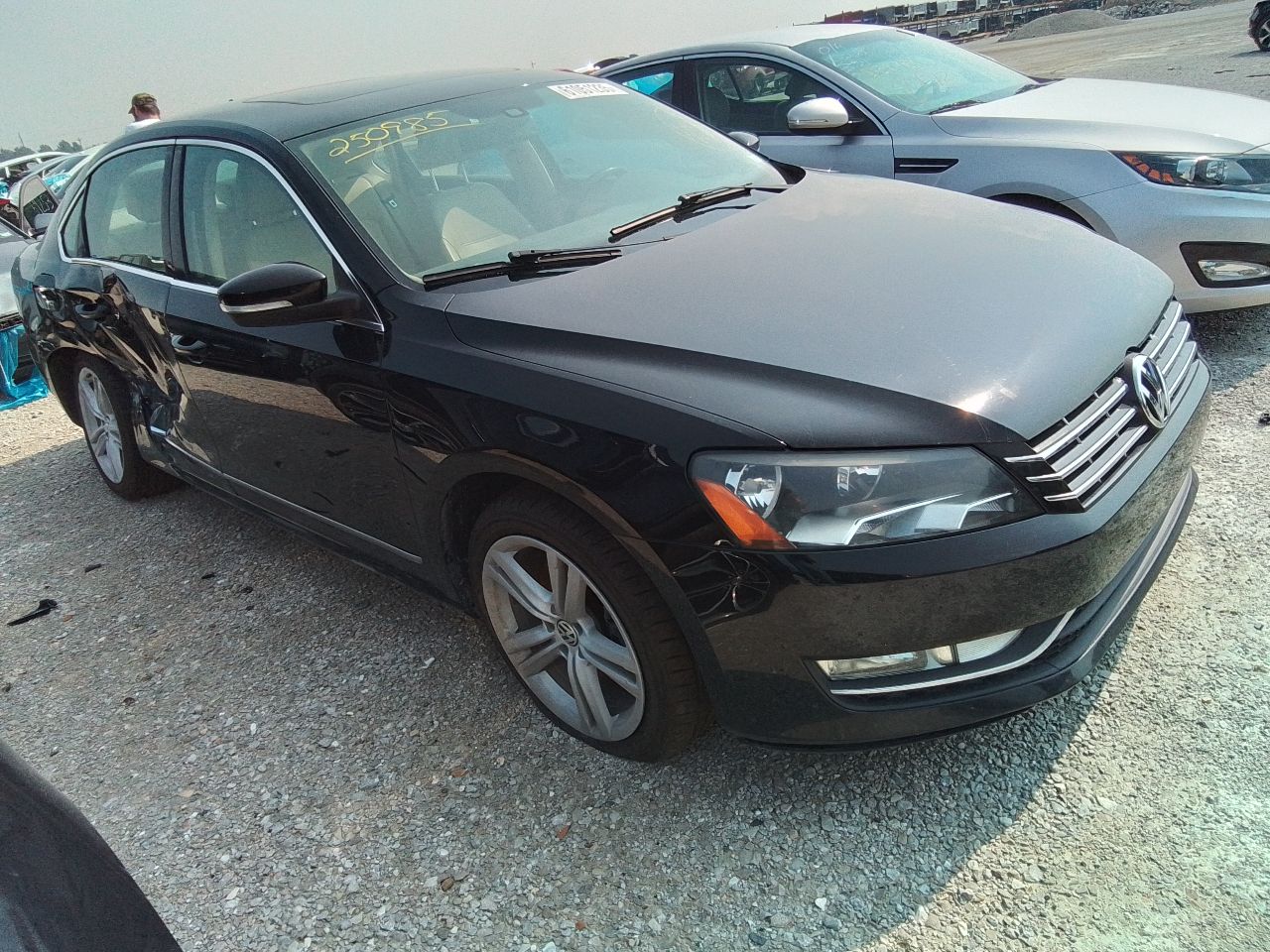 Vehicle/247464_04.jpg