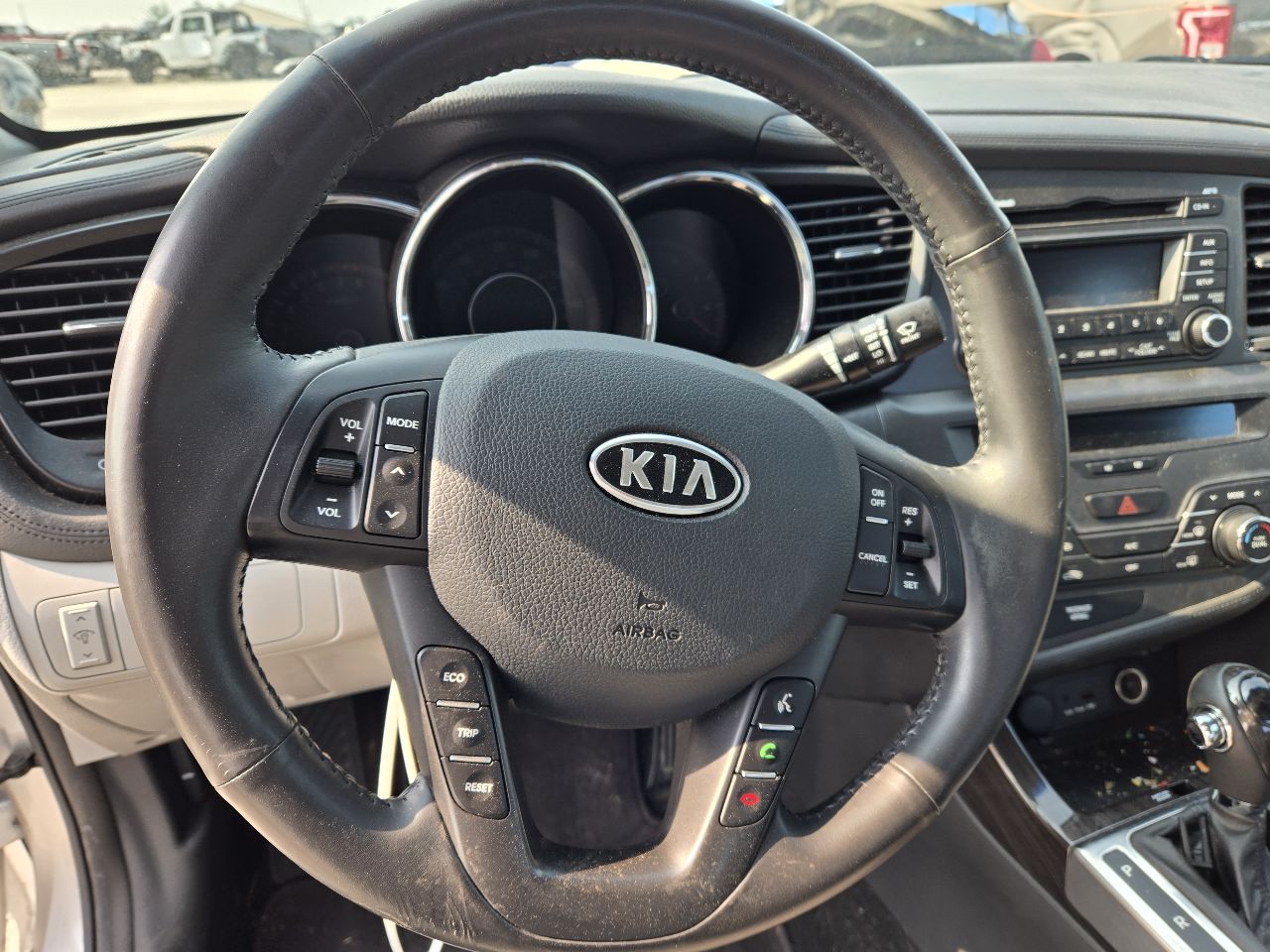 Vehicle/247469_11.jpg