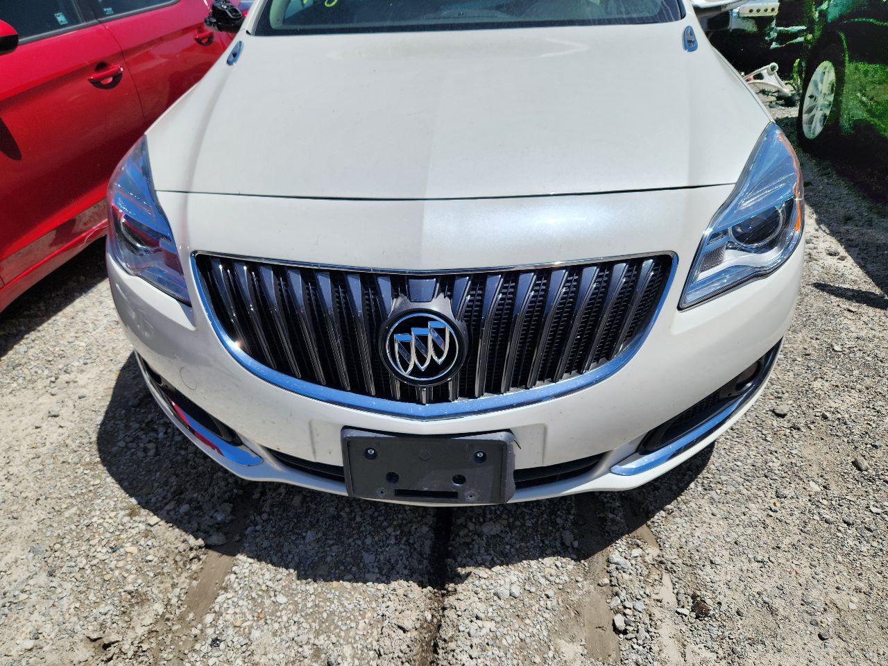 Vehicle/247484_14.jpg