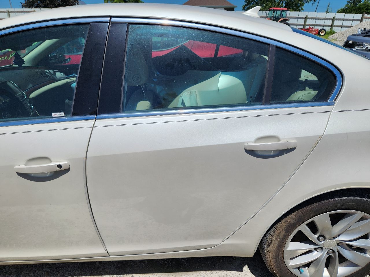 Vehicle/247484_16.jpg