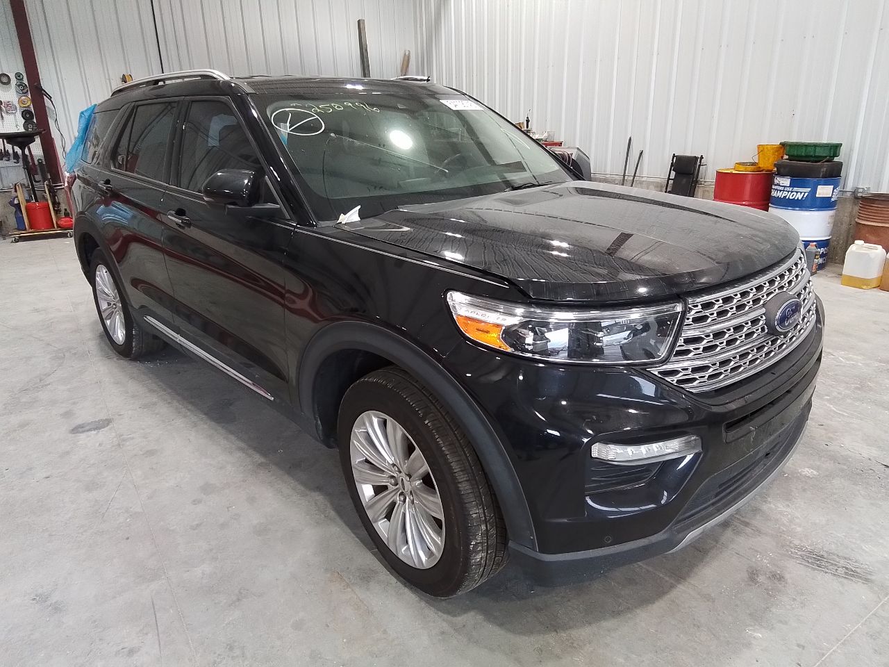 Vehicle/247519_04.jpg