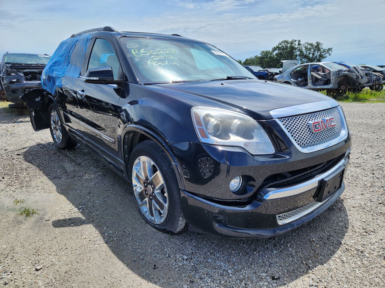 Vehicle/247528_04.jpg