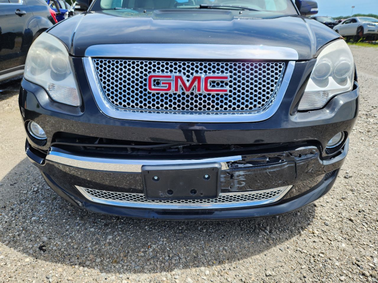 Vehicle/247528_09.jpg