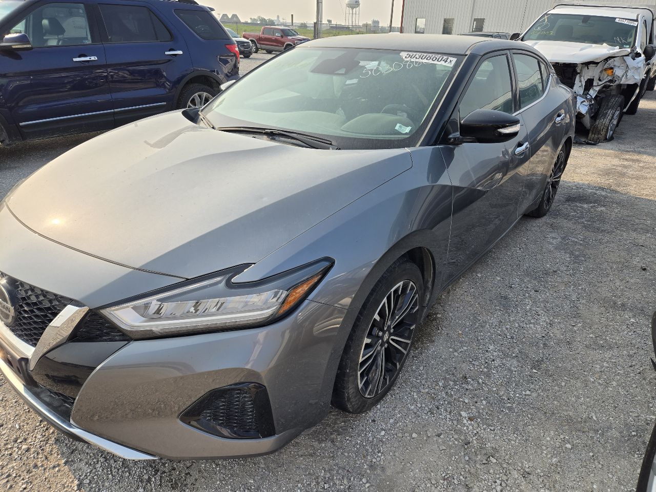 Vehicle/247553_02.jpg