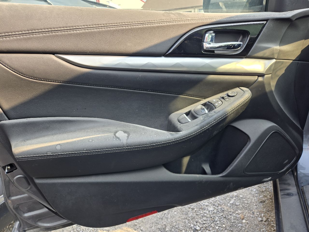 Vehicle/247553_10.jpg