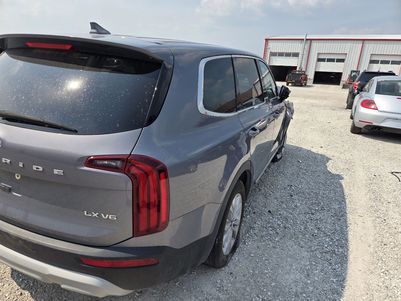 Vehicle/247556_04.jpg