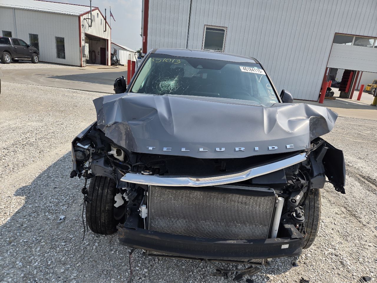 Vehicle/247556_05.jpg