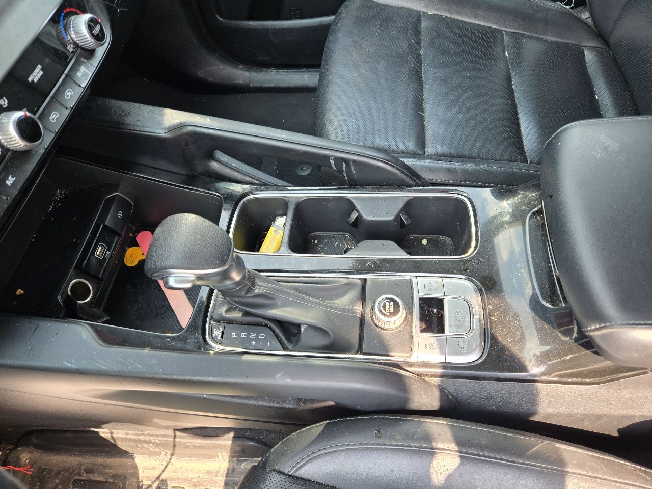 Vehicle/247556_12.jpg