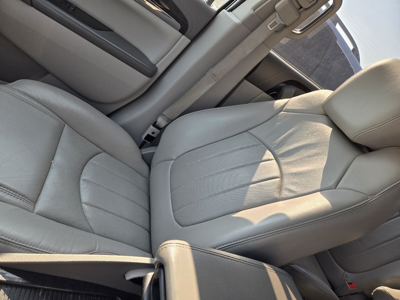 Vehicle/247618_12.jpg