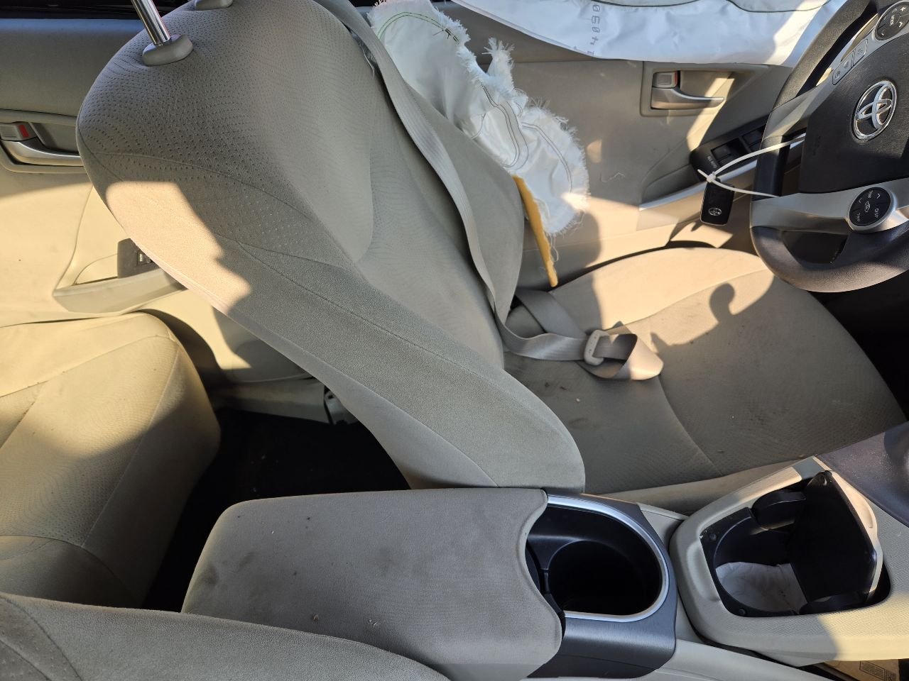 https://f005.backblazeb2.com/file/img-partshotlines-com/Inventory/EX441/Vehicle/247622_12.jpg