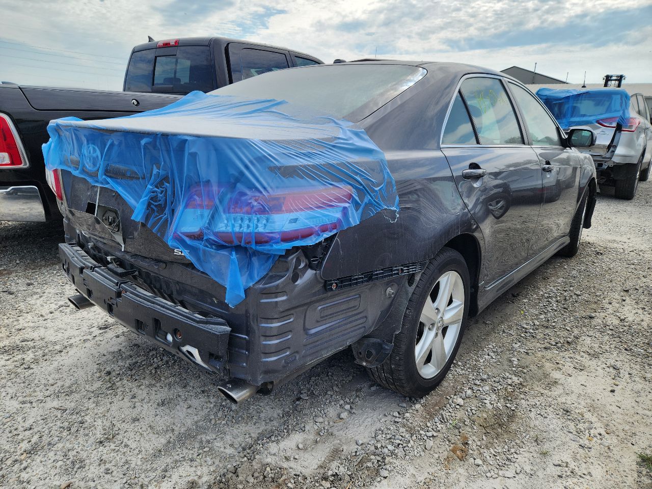 Vehicle/247667_04.jpg