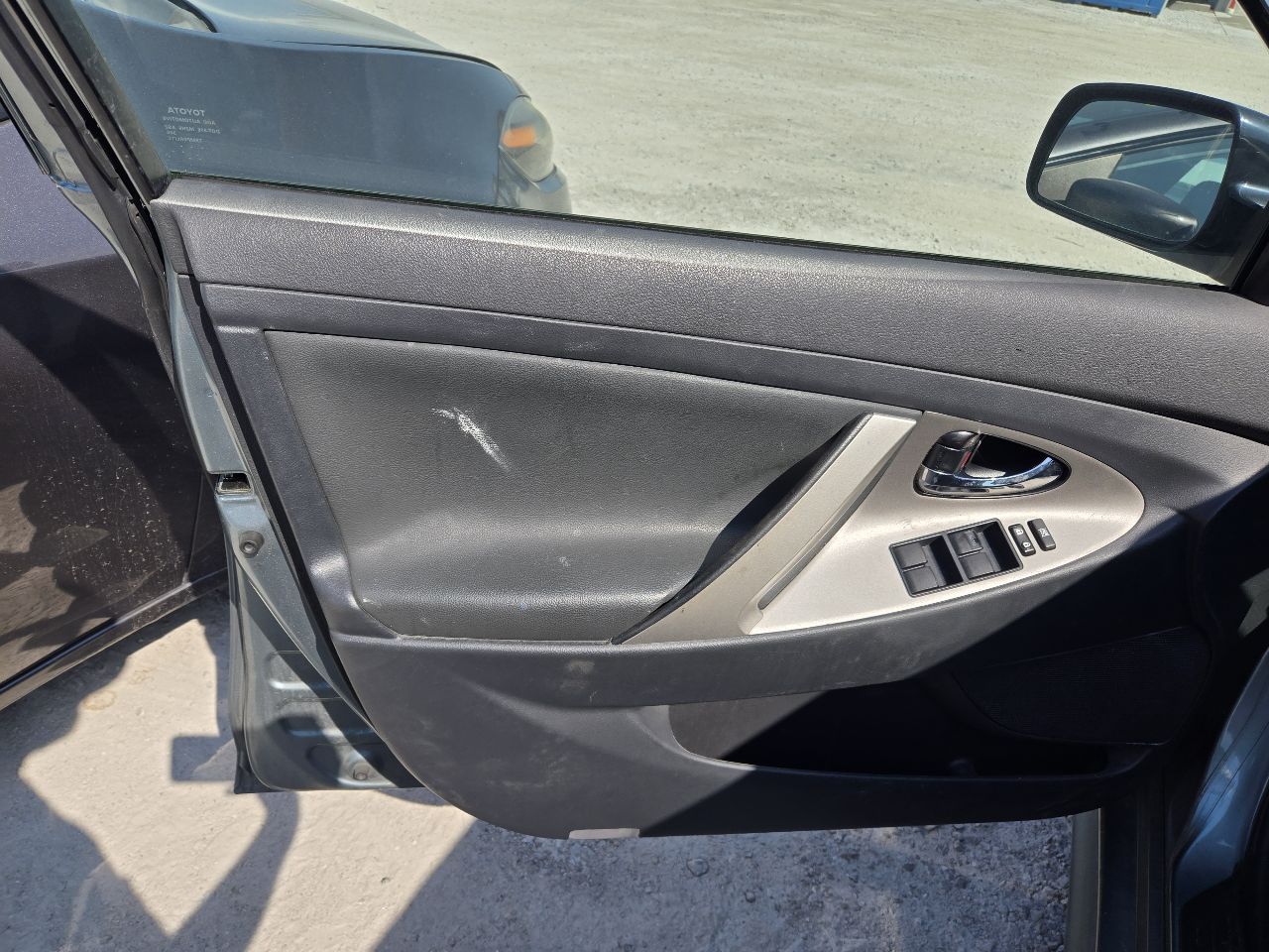 Vehicle/247690_11.jpg