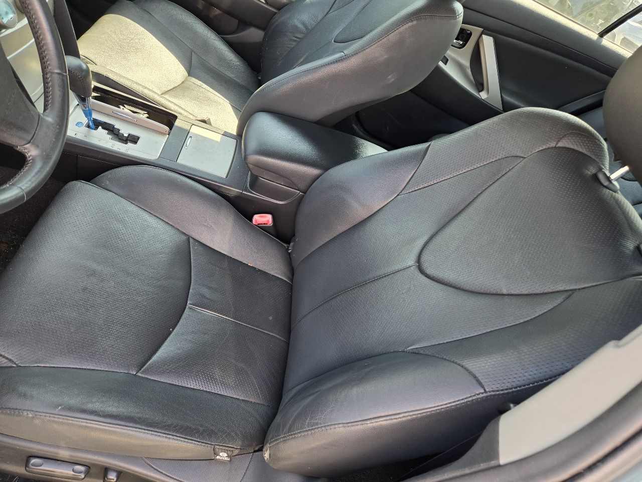 Vehicle/247690_12.jpg
