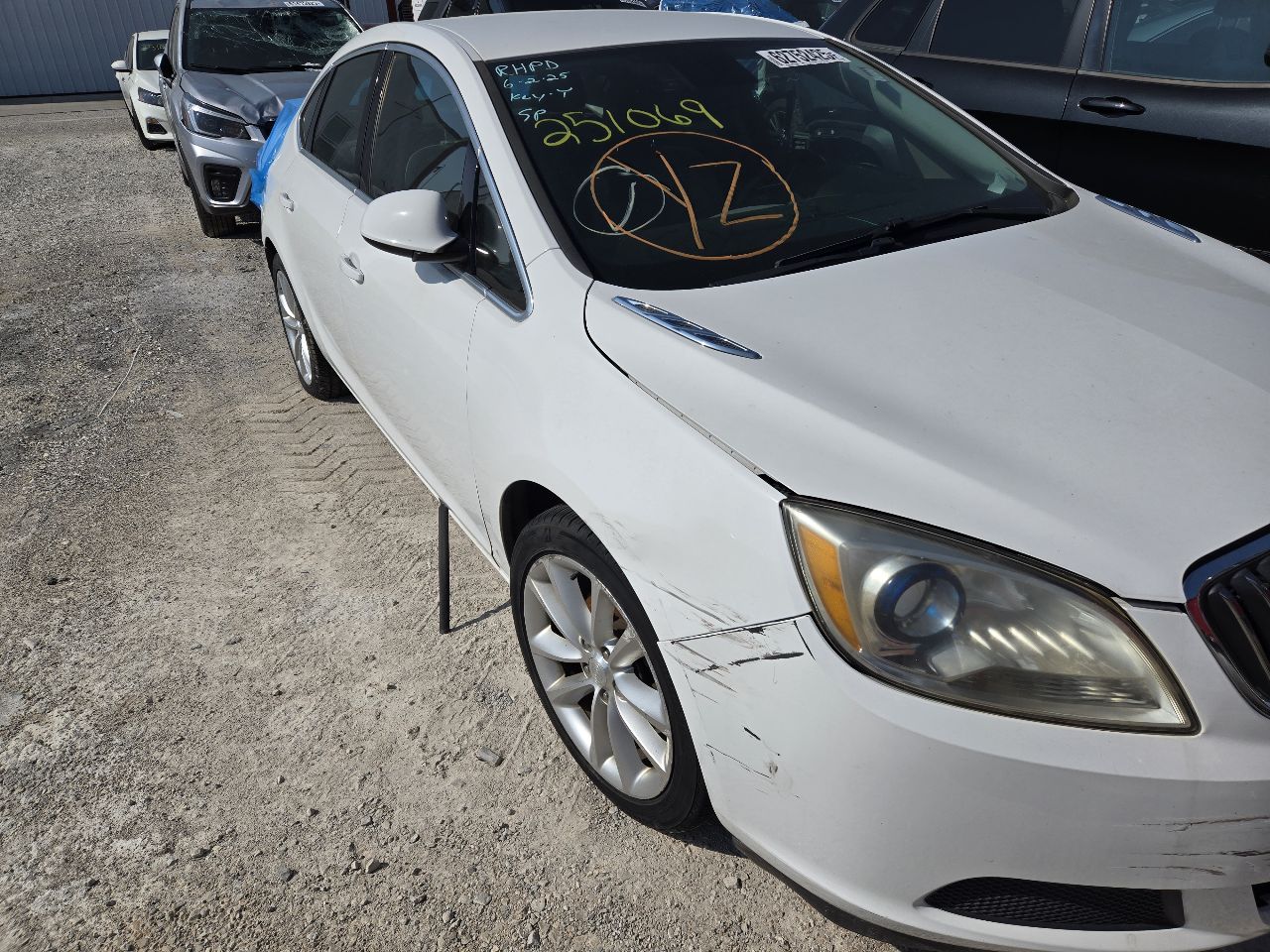 Vehicle/247694_01.jpg