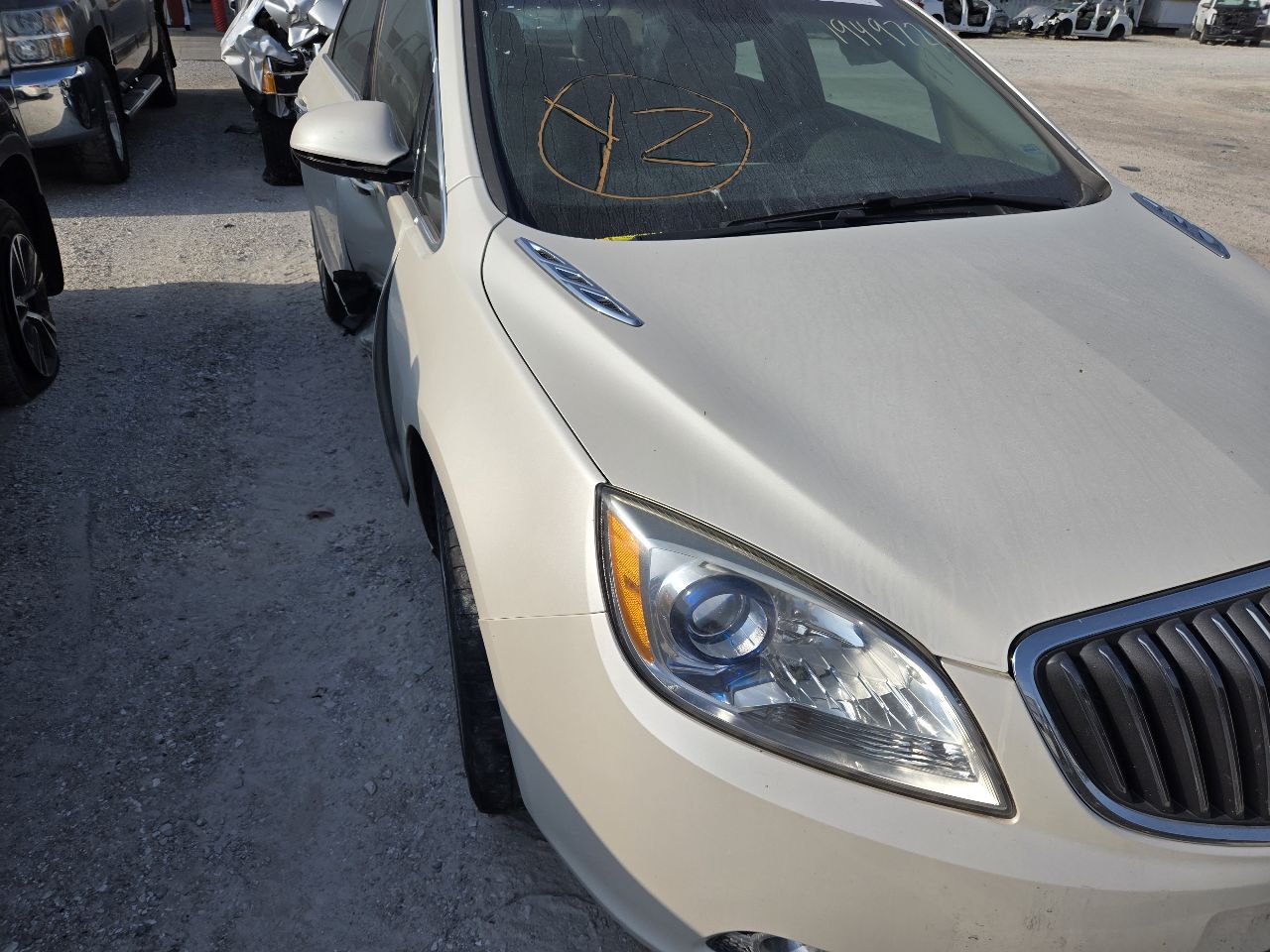 Vehicle/247700_01.jpg