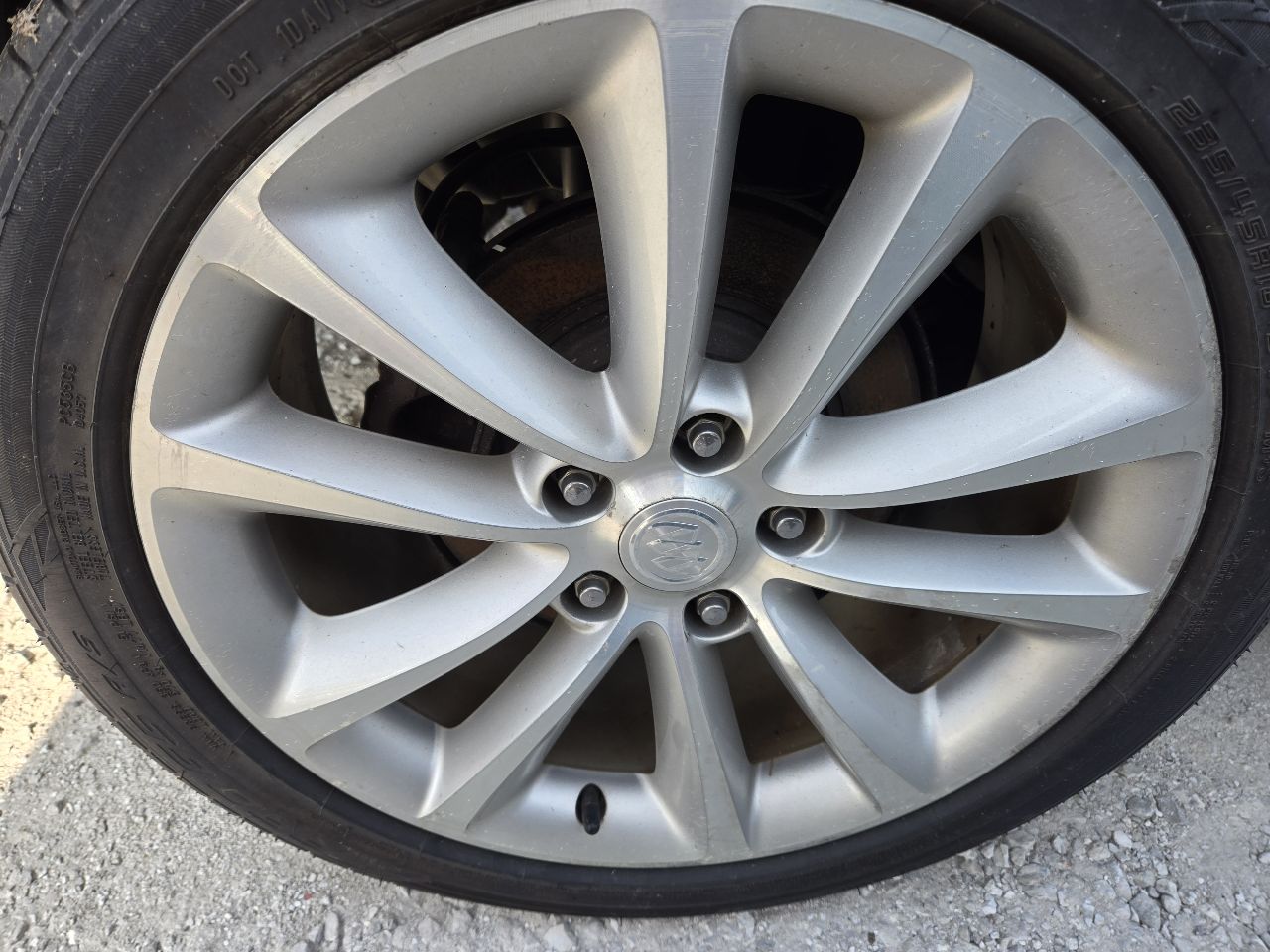 Vehicle/247700_06.jpg