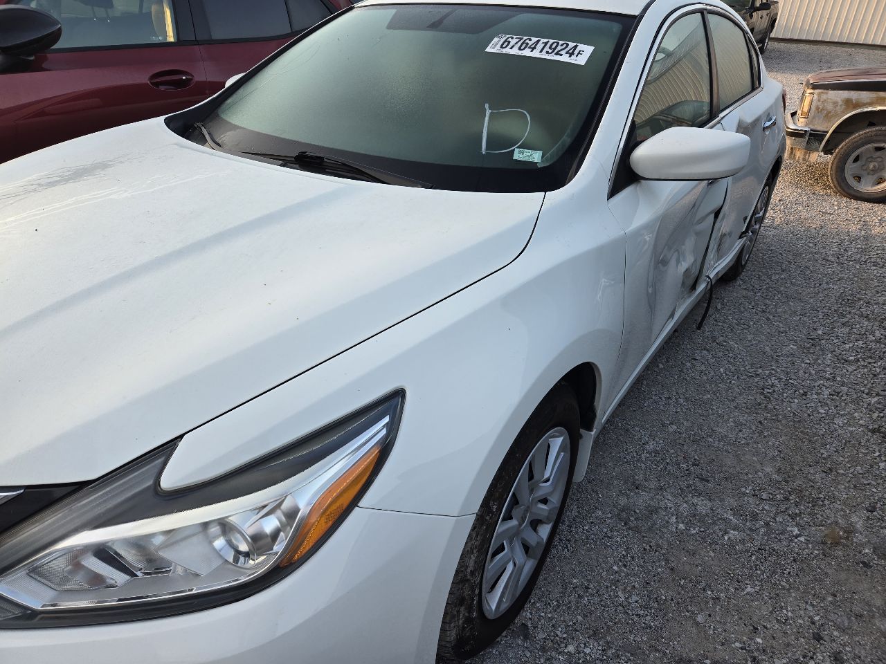 https://f005.backblazeb2.com/file/img-partshotlines-com/Inventory/EX441/Vehicle/247714_02.jpg