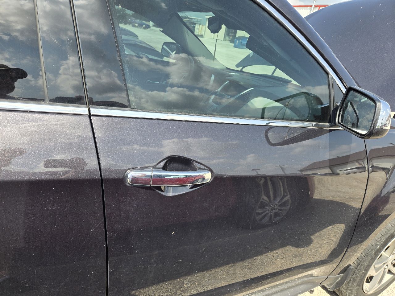 https://f005.backblazeb2.com/file/img-partshotlines-com/Inventory/EX441/Vehicle/247722_09.jpg