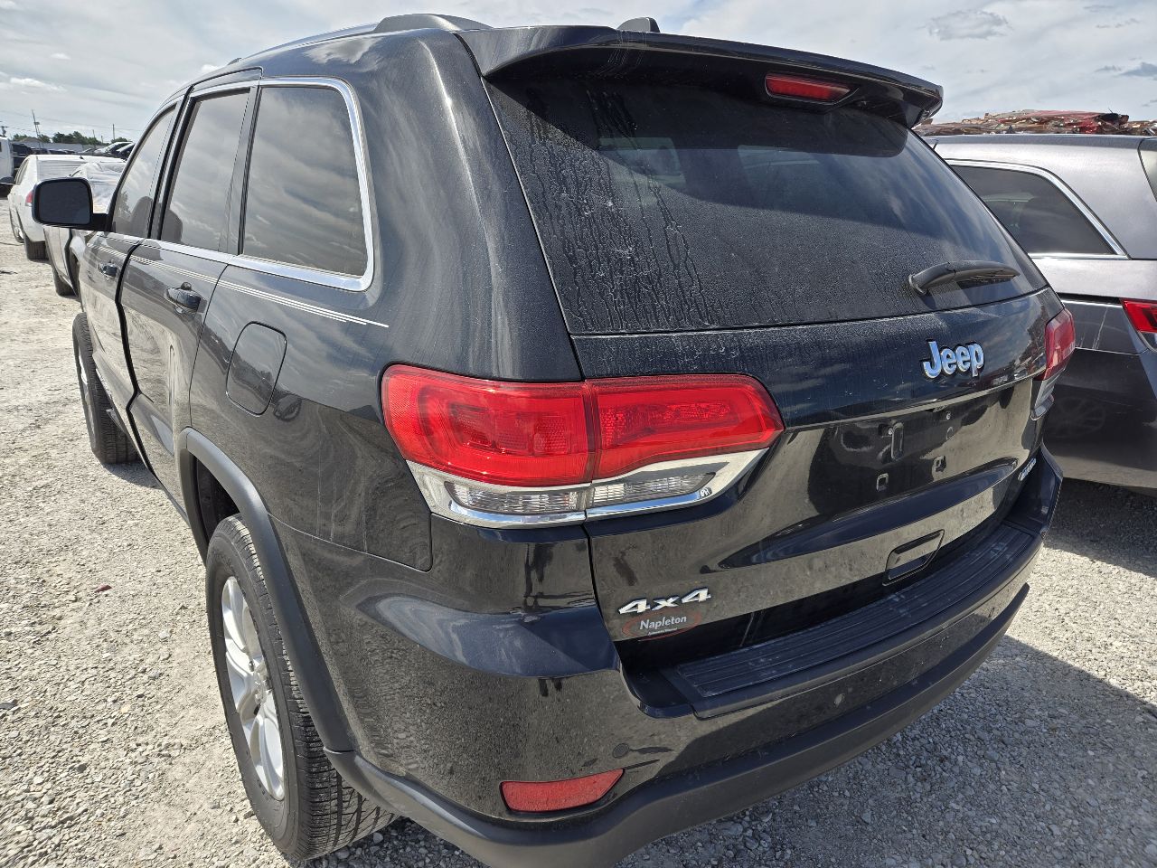 Vehicle/247733_03.jpg