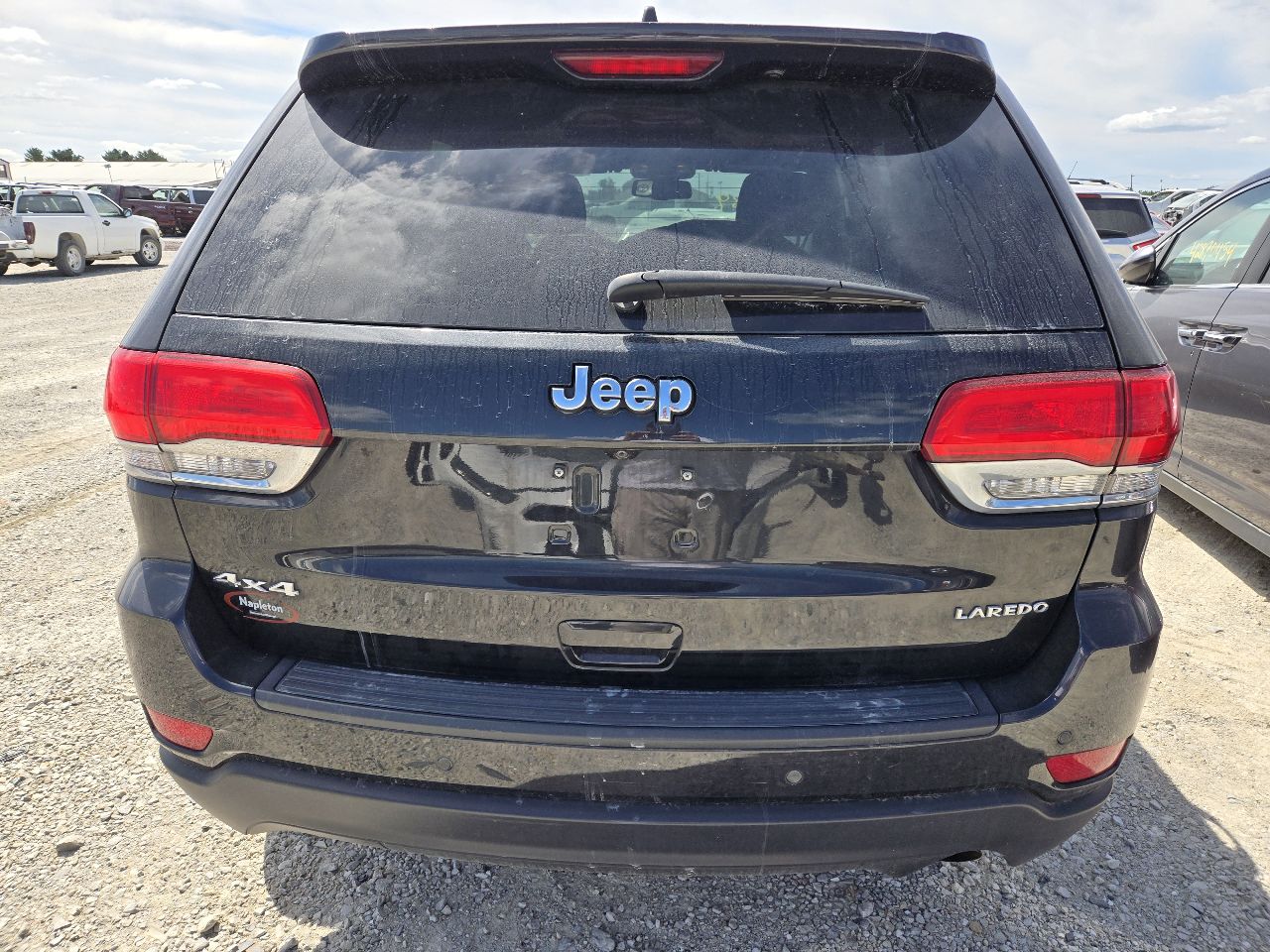 Vehicle/247733_05.jpg