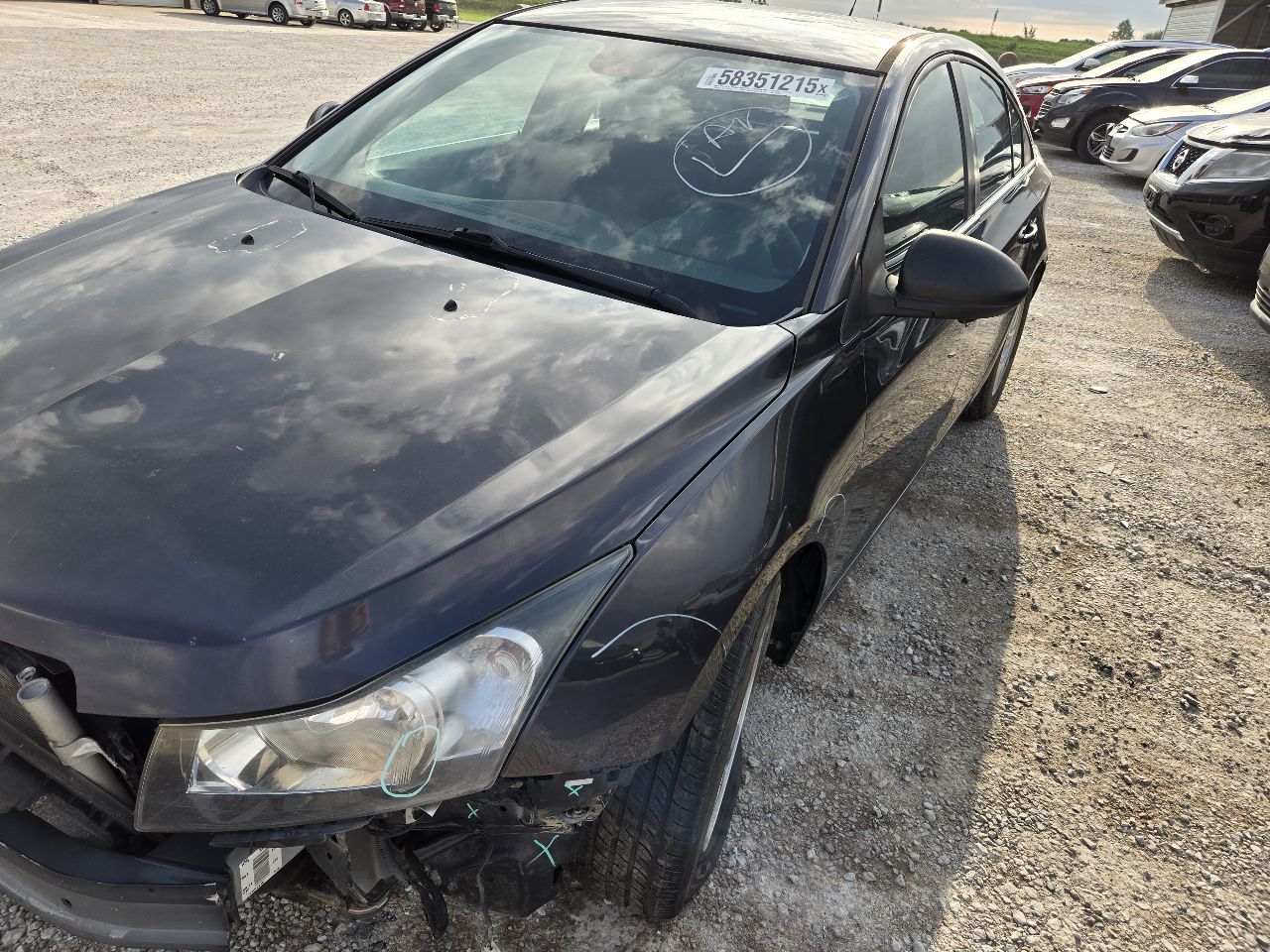 Vehicle/247734_02.jpg