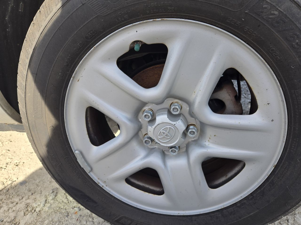 https://f005.backblazeb2.com/file/img-partshotlines-com/Inventory/EX441/Vehicle/247736_09.jpg