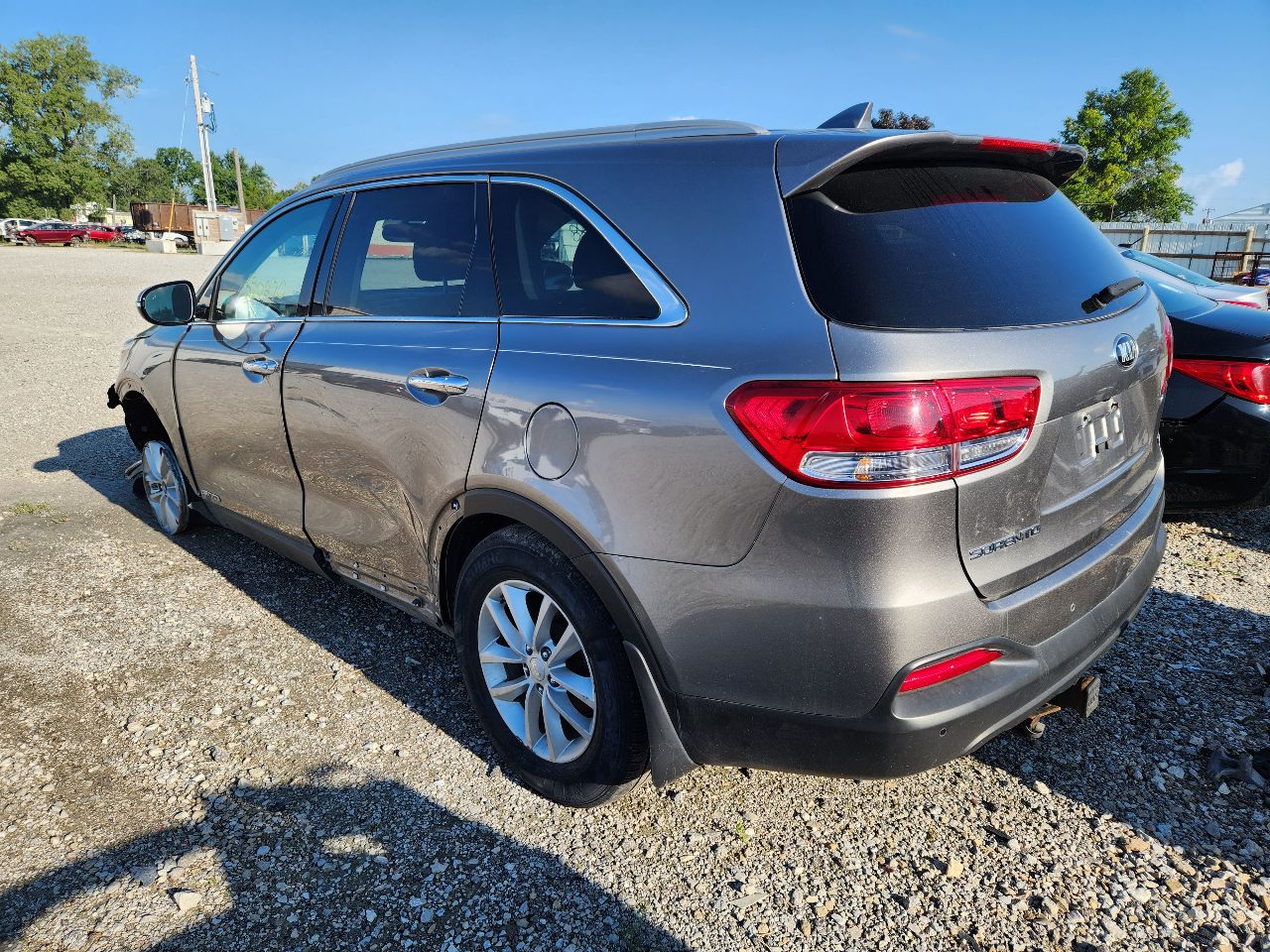 Vehicle/247745_04.jpg