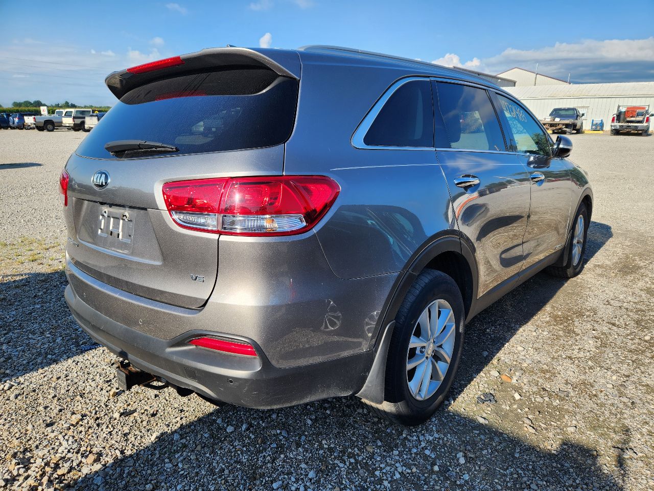 Vehicle/247745_05.jpg