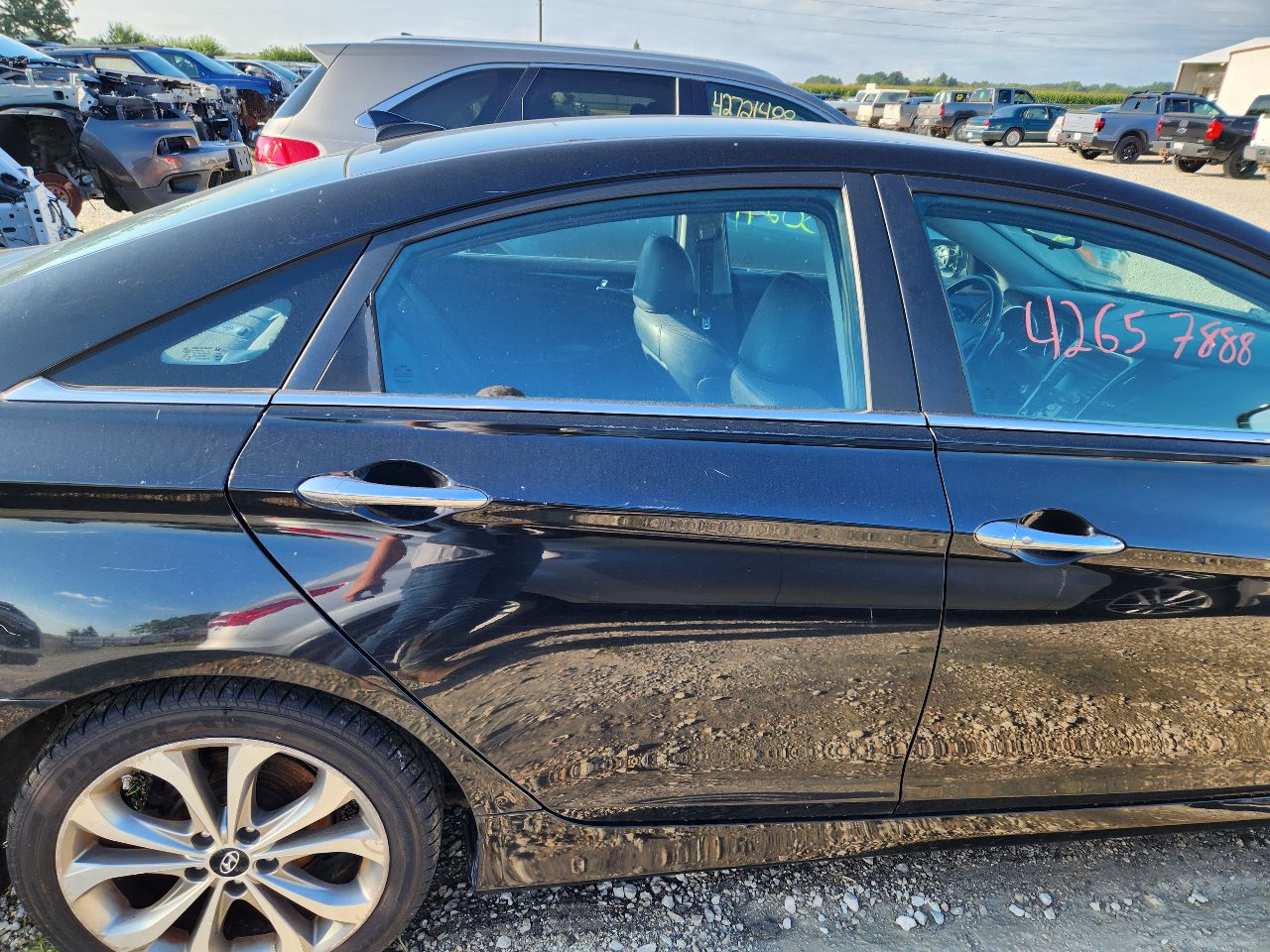 Vehicle/247746_13.jpg