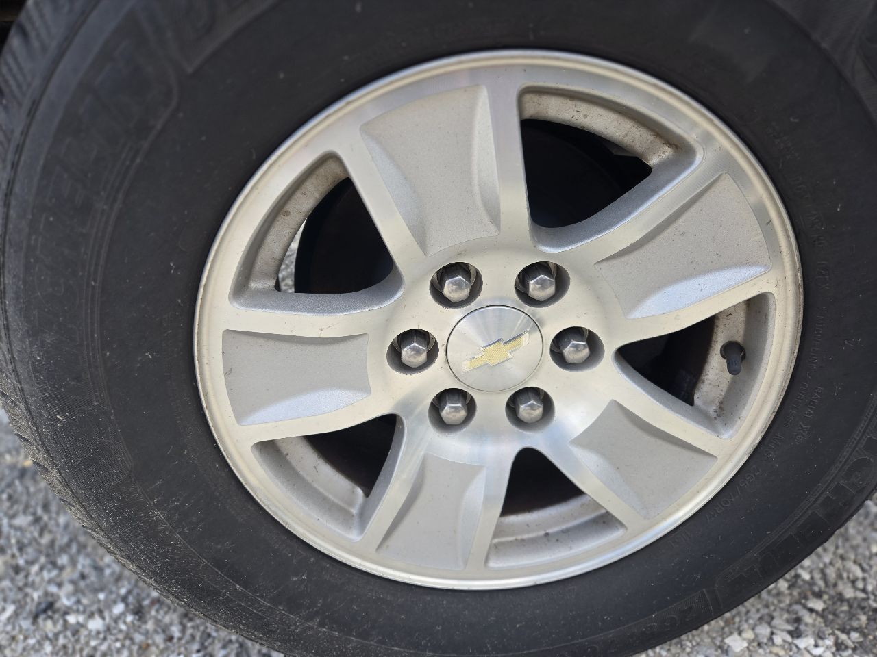 Vehicle/247749_05.jpg
