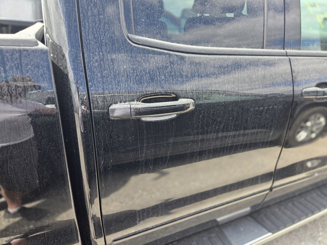 Vehicle/247749_06.jpg