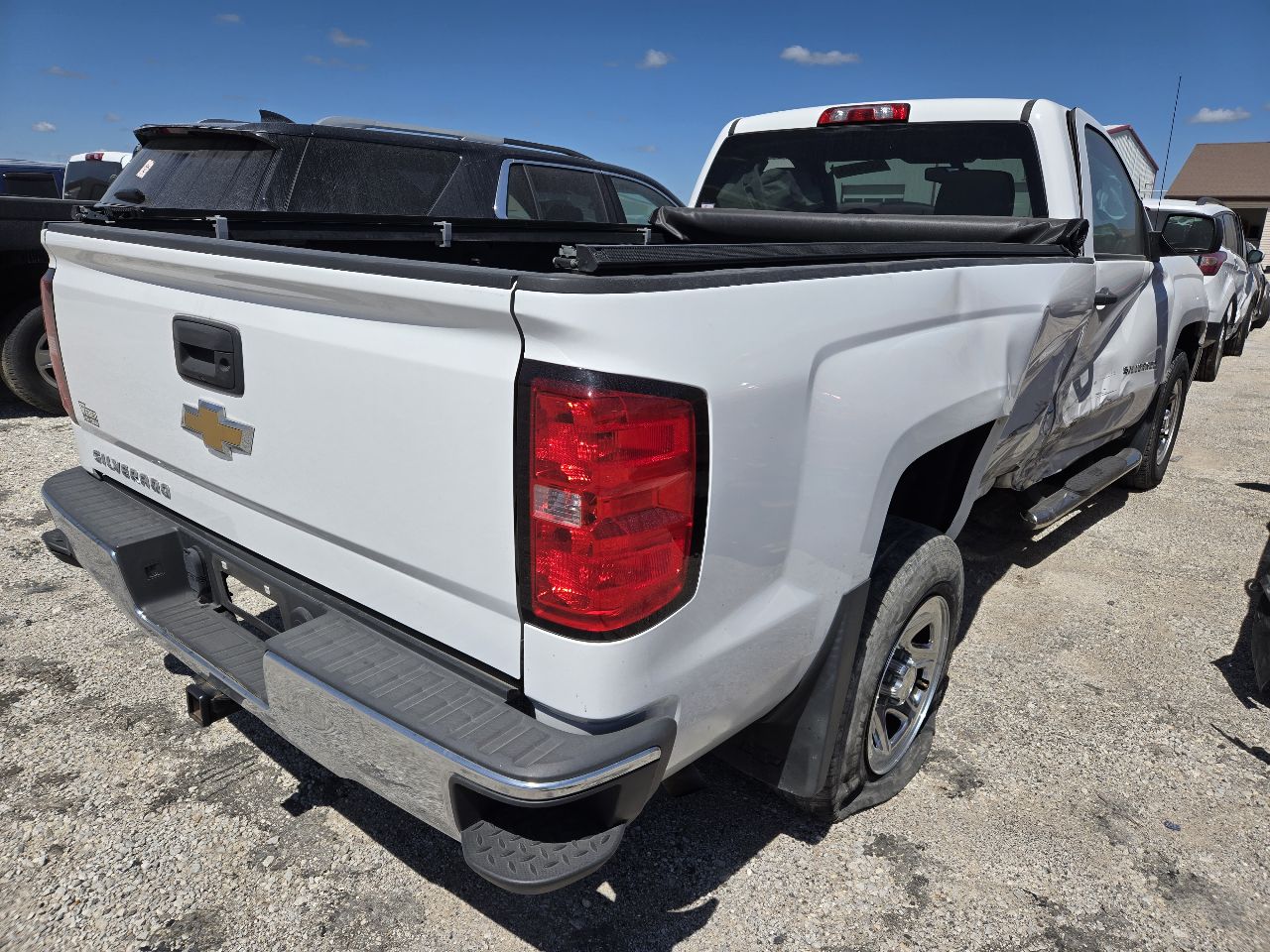 Vehicle/247783_04.jpg