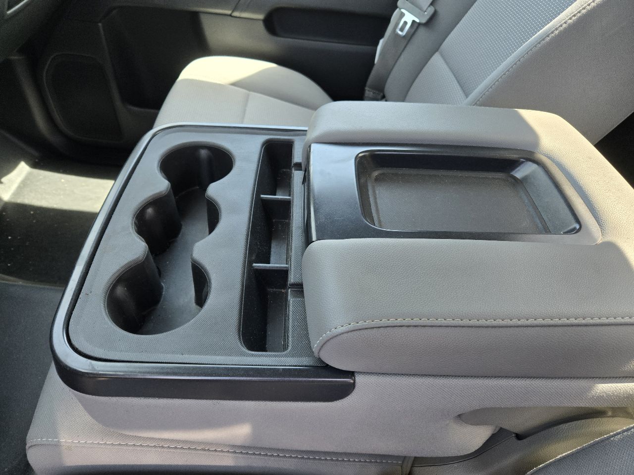 Vehicle/247783_12.jpg