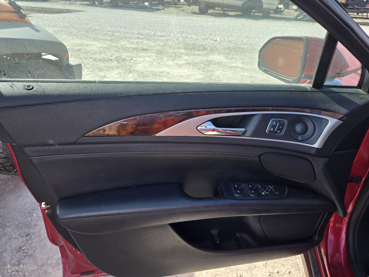 https://f005.backblazeb2.com/file/img-partshotlines-com/Inventory/EX441/Vehicle/247784_12.jpg
