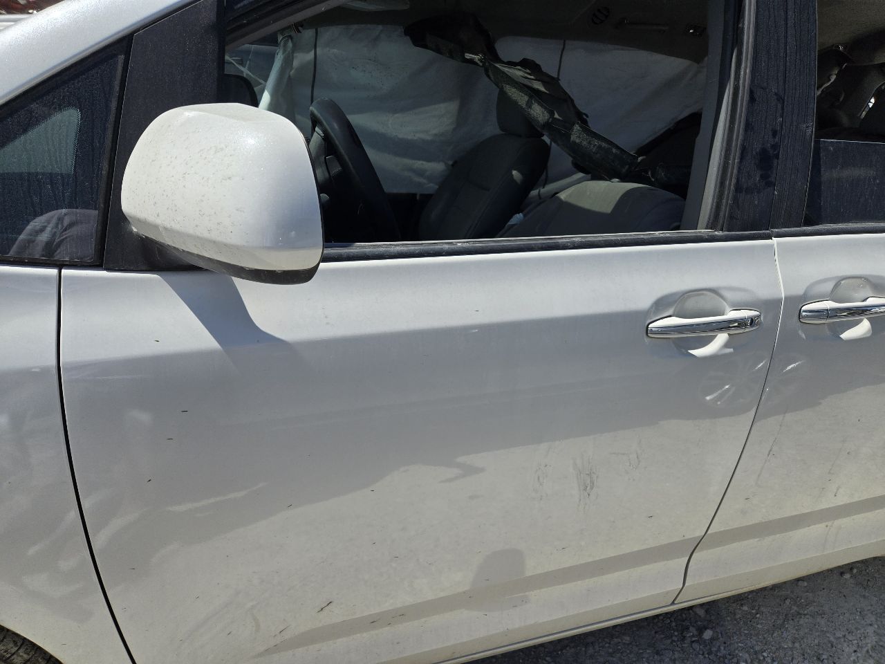 https://f005.backblazeb2.com/file/img-partshotlines-com/Inventory/EX441/Vehicle/247791_08.jpg