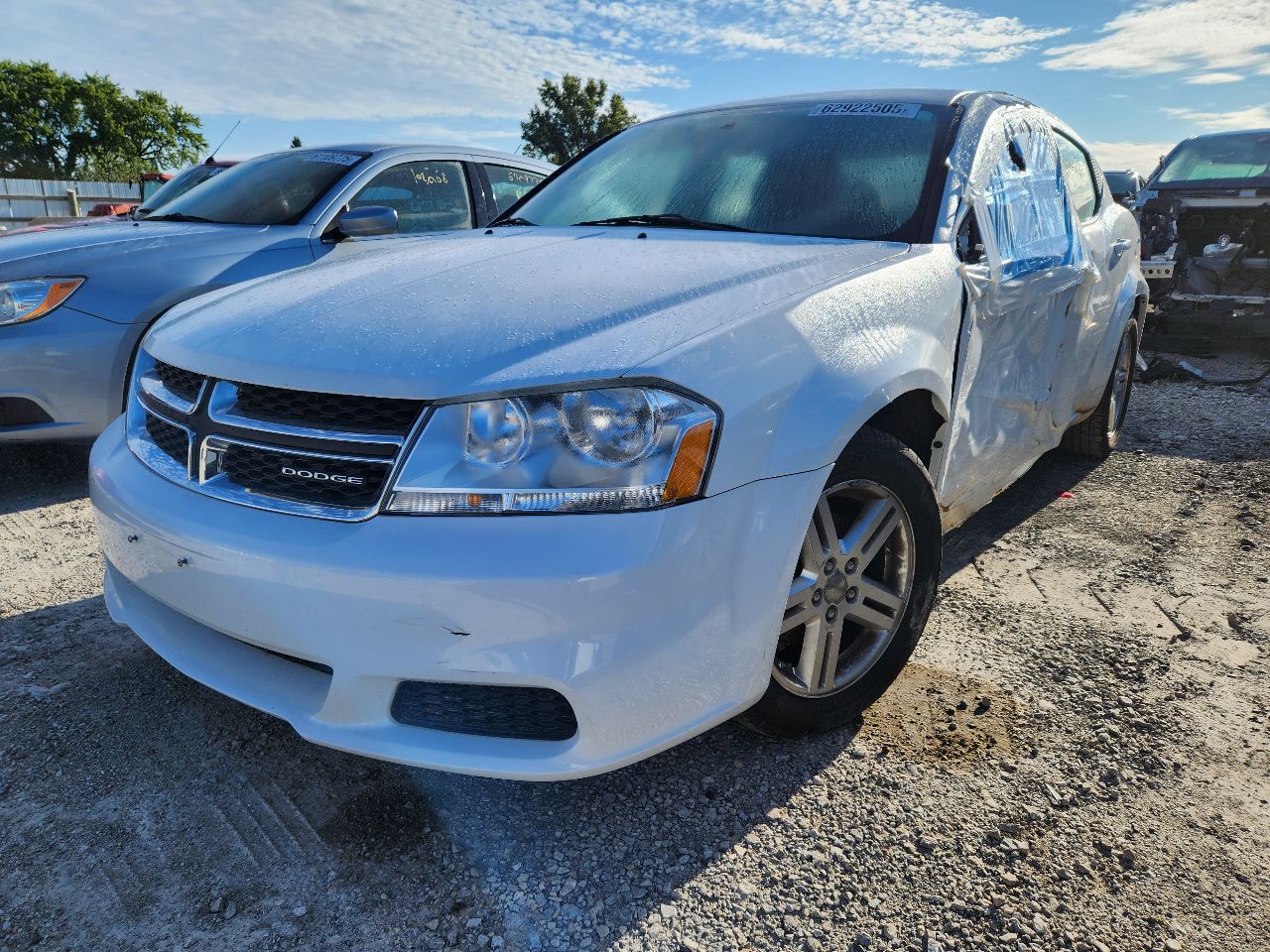 https://f005.backblazeb2.com/file/img-partshotlines-com/Inventory/EX441/Vehicle/247805_01.jpg