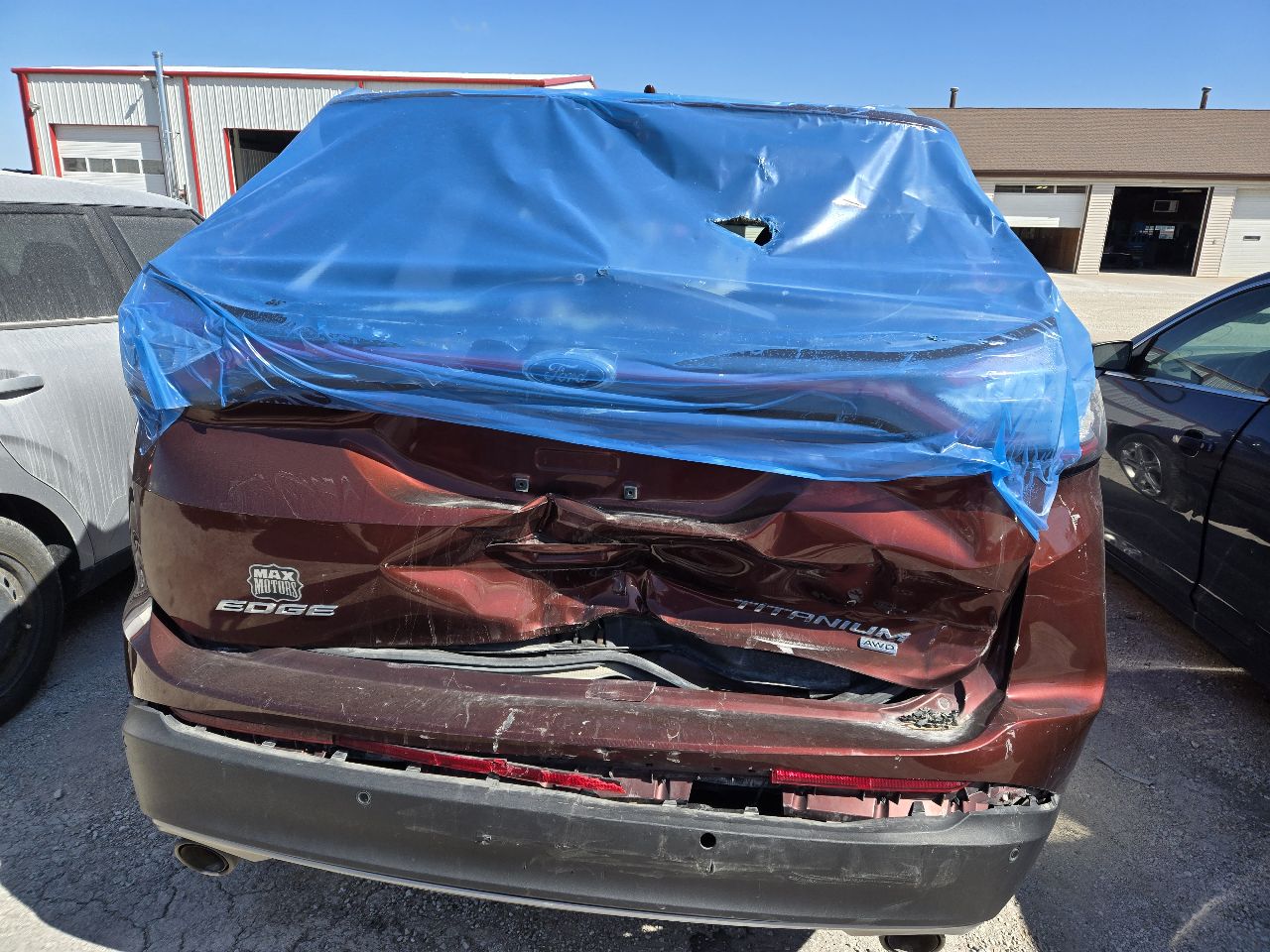 Vehicle/247825_05.jpg