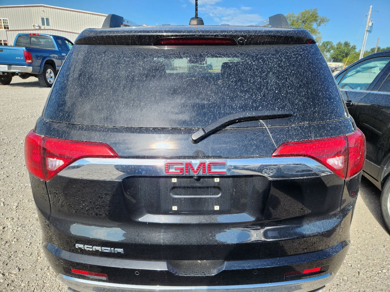 Vehicle/247841_06.jpg
