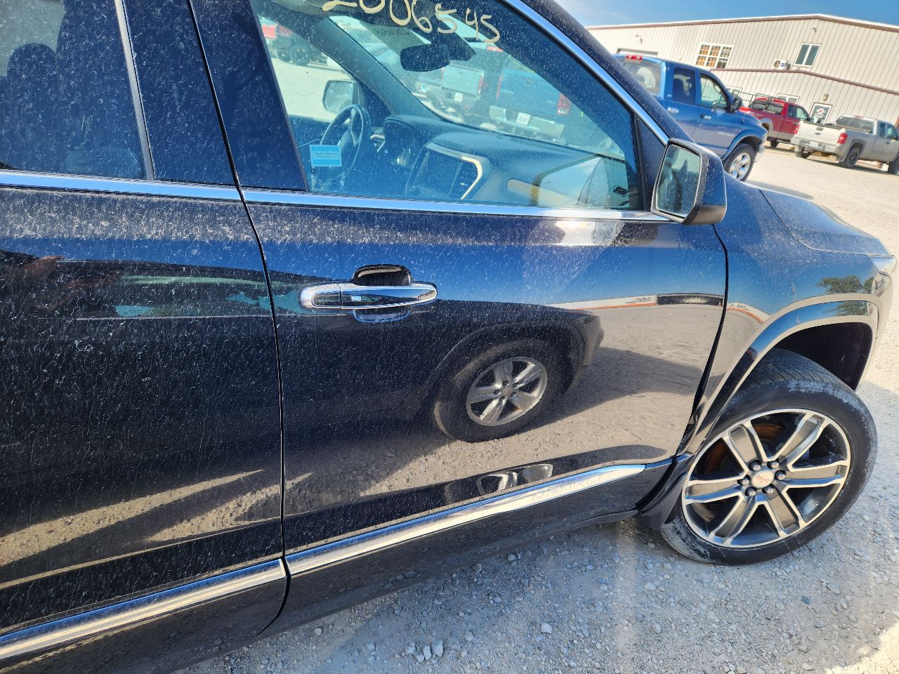 Vehicle/247841_09.jpg