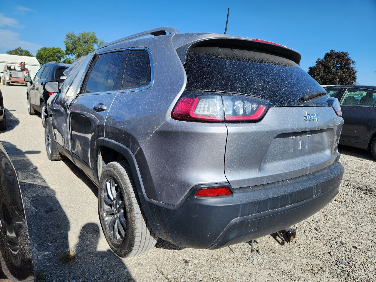 Vehicle/247847_08.jpg