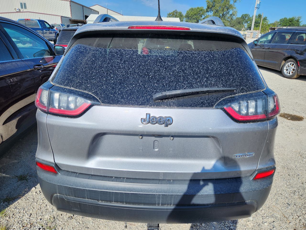 Vehicle/247847_14.jpg