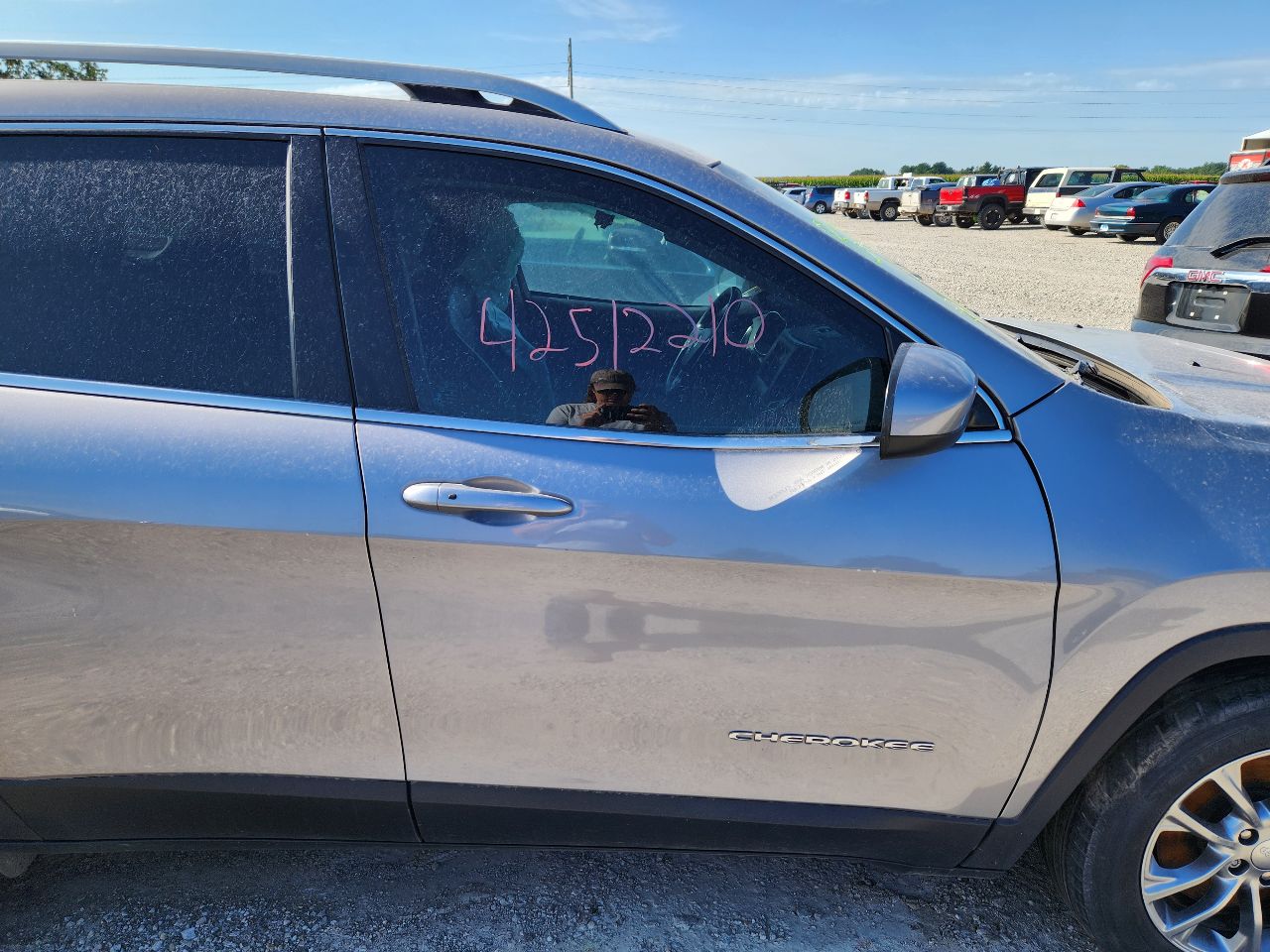 Vehicle/247847_17.jpg